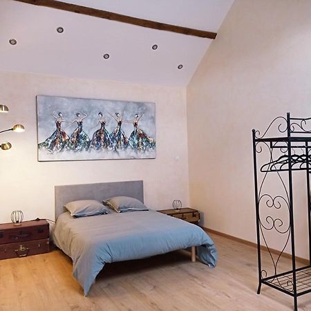 La Grange de Marie à St Angel - Magnifique Grange Rénovée en loft pour 1 à 6 pers Vila Saint-Angel  Exterior foto
