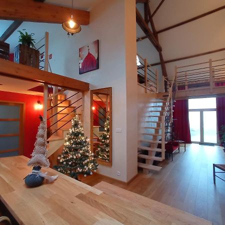 La Grange de Marie à St Angel - Magnifique Grange Rénovée en loft pour 1 à 6 pers Vila Saint-Angel  Exterior foto